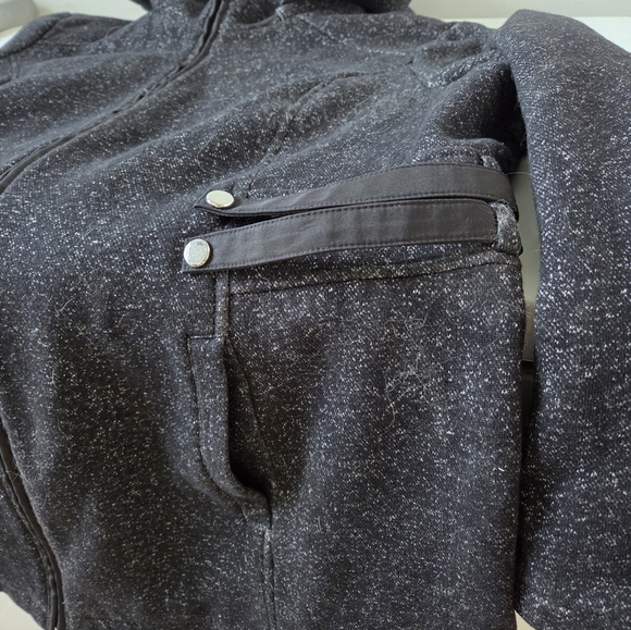 Jacket - Picture 5 of 6